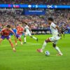 DE CE POARTĂ GHETE ROZ MAJORITATEA FOTBALIȘTILOR DE LA CUPA MONDIALĂ 2026